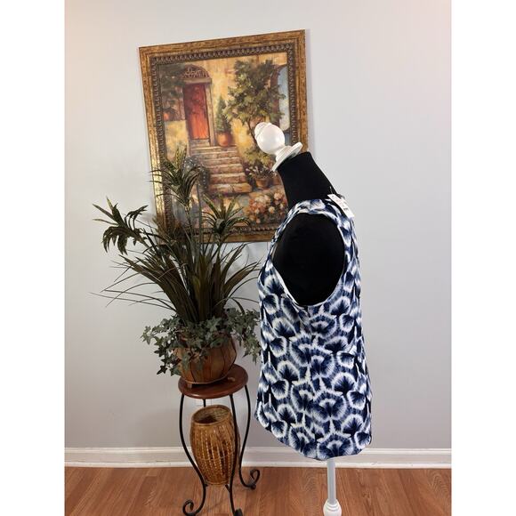 NWT WHBM Women M Criss Cross Halter Top - Picture 4 of 7